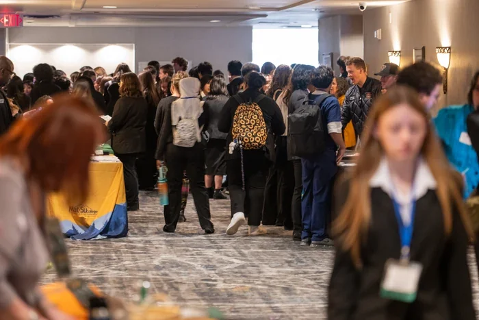 Packed Career Expo & Conference Concourse